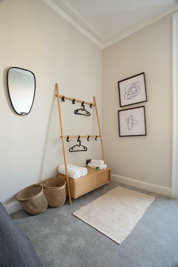 Holyrood Park City Centre Apartment إدنبرة المظهر الخارجي الصورة
