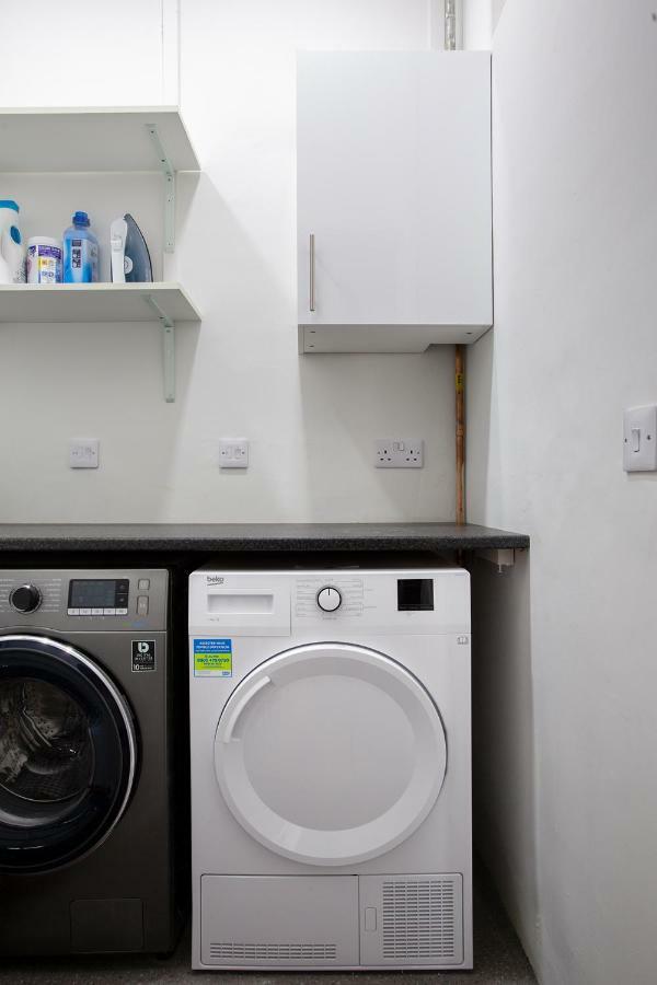 Holyrood Park City Centre Apartment إدنبرة المظهر الخارجي الصورة